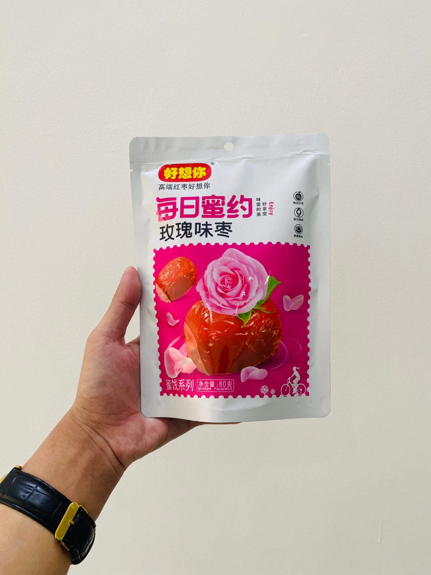 TÁO ĐỎ TÂN CƯƠNG VỊ HOA HỒNG 80G (KIỆN 40 GÓI)