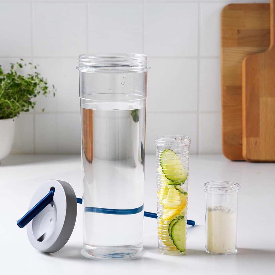 BÌNH NƯỚC DETOX CÓ NGĂN LỌC TRÁI CÂY KÈM ỐNG HÚT 700ML TMARK (KIỆN 210 CÁI)