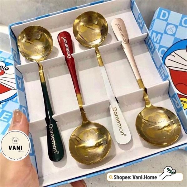BỘ 4 THÌA DOREMON MÃ VÀNG TMARK (THÙNG 180 BỘ)