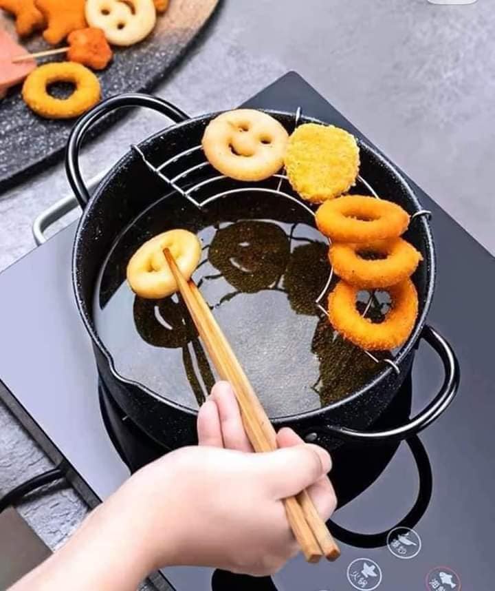 NỒI CHIÊN CHỐNG DÍNH VÂN ĐÁ CÓ KHAY RÁO DẦU MỠ TMARK (KIỆN 30 CÁI)