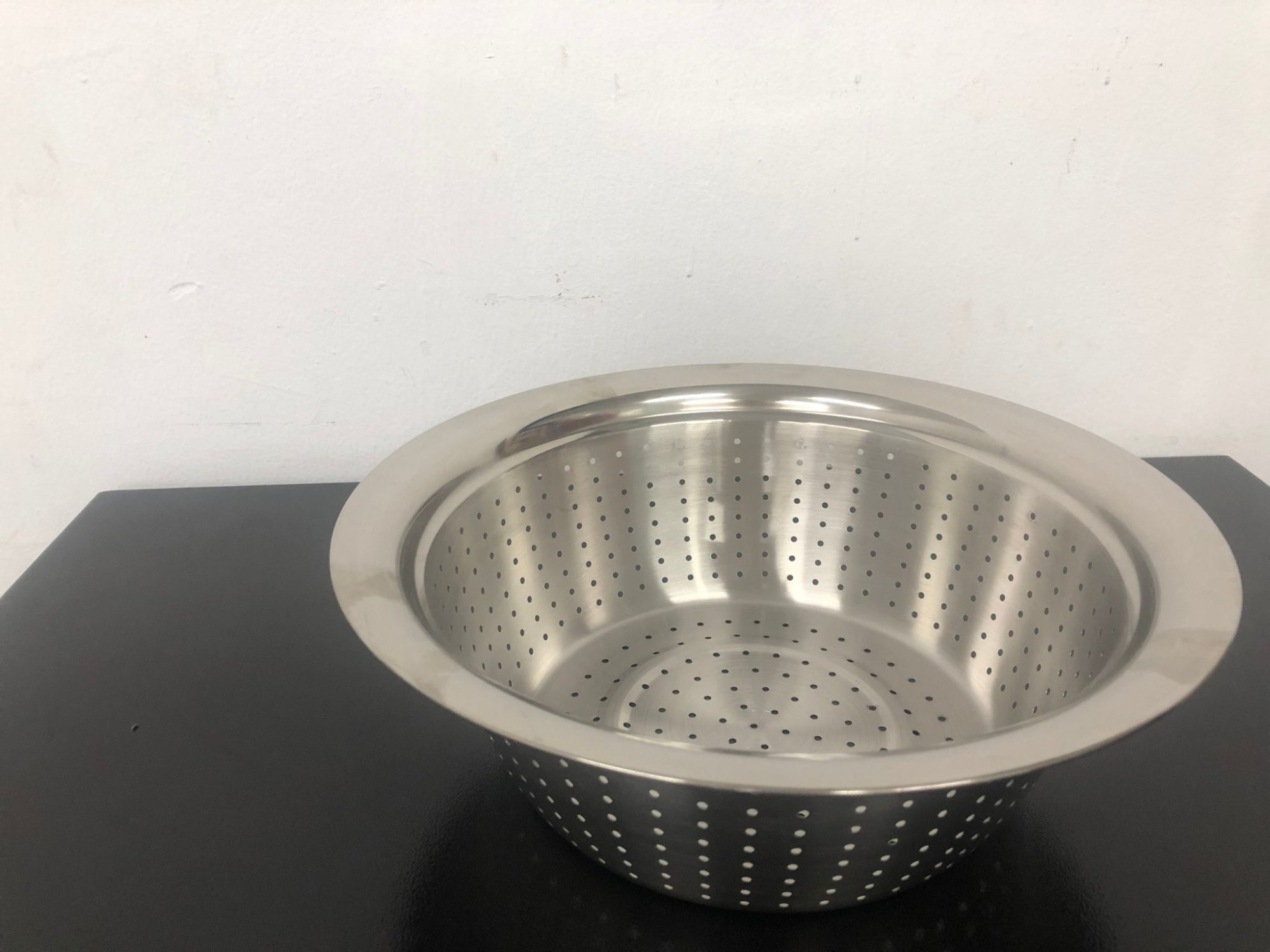 RỔ INOX VO GẠO 26CM TMARK (KIỆN 140 CÁI)